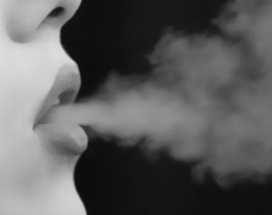OnlyFans cuenta smokeybust header 2