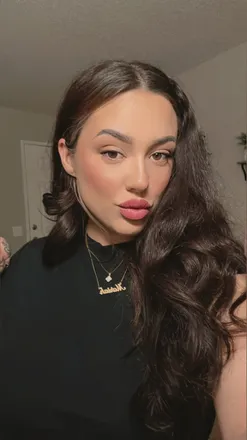 OnlyFans cuenta champagnebabii previous_avatars_1 3