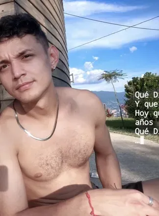 OnlyFans account  forestboy09 avatar 1