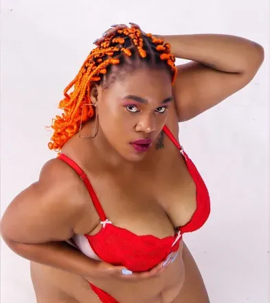 OnlyFans cuenta evelynbootyboo avatar 1