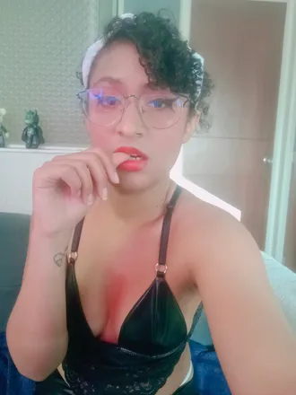 OnlyFans cuenta alisarossi header 2