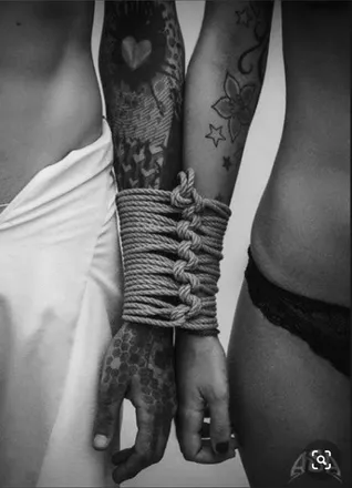 OnlyFans cuenta sexymama1114 header 2