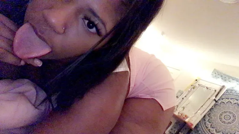 OnlyFans cuenta cherryitchh avatar 1