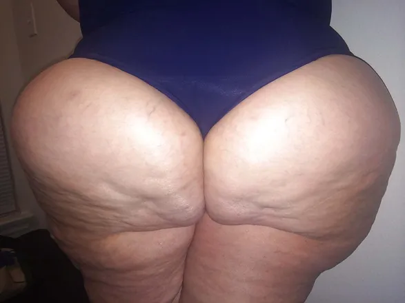 OnlyFans cuenta thereallisabubbles header 2