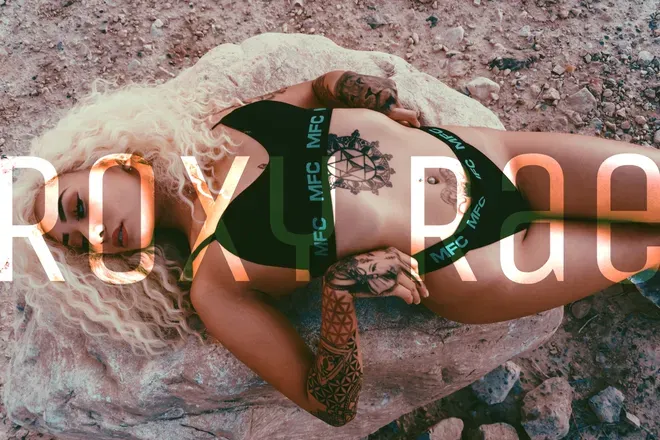OnlyFans account  itsroxyrae header 2
