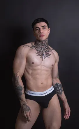 OnlyFans cuenta loganofficialx avatar 1
