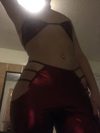 OnlyFans cuenta alexavey header 2