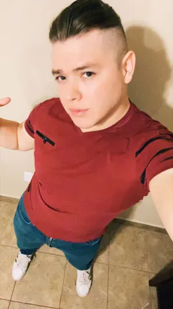 OnlyFans account  u182227444 header 2