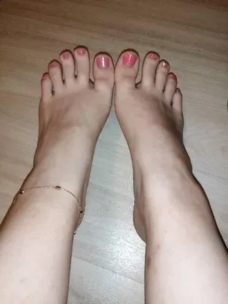 OnlyFans account  sweetlucikfeet avatar 1