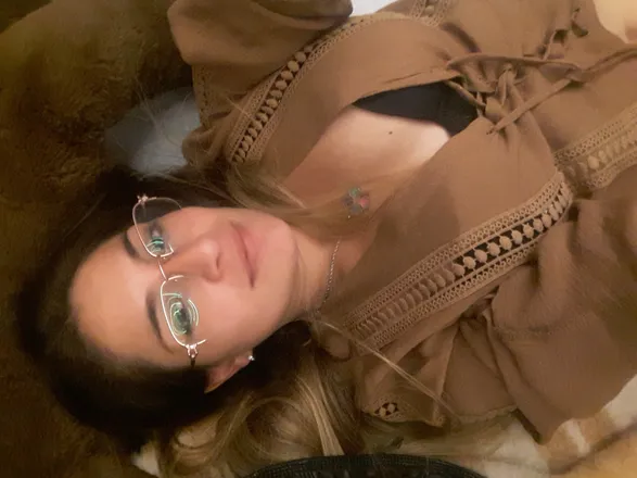 OnlyFans account  maychu header 2