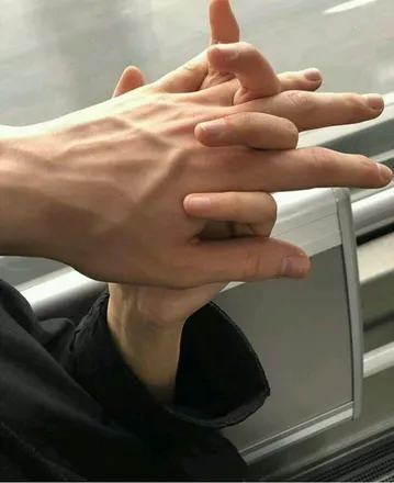 OnlyFans account  guy21097 header 2