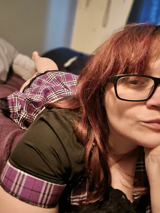 OnlyFans cuenta missmidwestvixen header 2