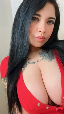 OnlyFans de brattypeachxx