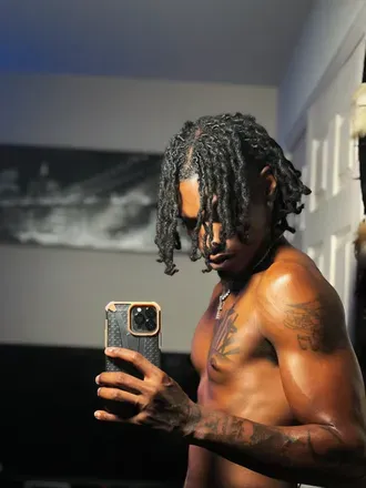 OnlyFans of sheluvisitquan