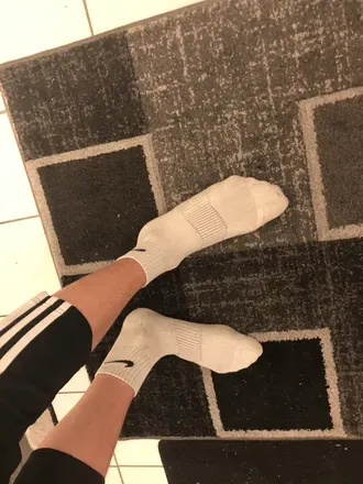 OnlyFans account  feets_socks avatar 1
