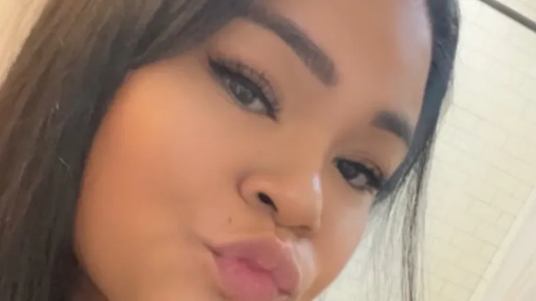 OnlyFans cuenta mrspineapplemartinez header 2