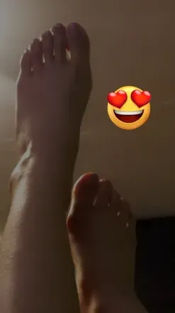 OnlyFans cuenta genesismor header 2