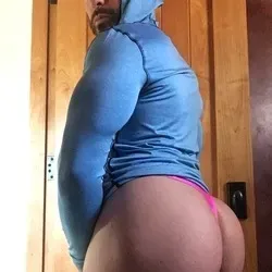 OnlyFans of nikolaielbandidobarbudo