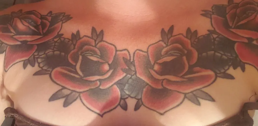 OnlyFans cuenta msrose1 header 2