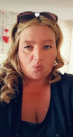 OnlyFans cuenta sexyjenny3 avatar 1