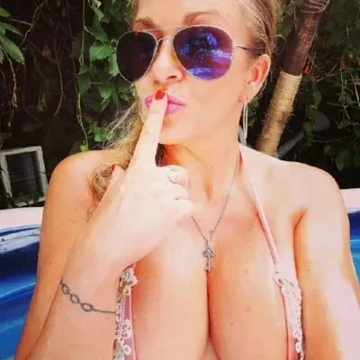 OnlyFans cuenta lisabrunet avatar 1