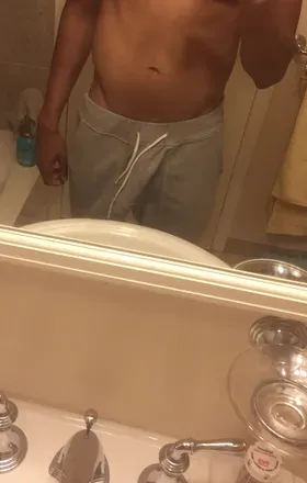 OnlyFans cuenta prettyboidante avatar 1