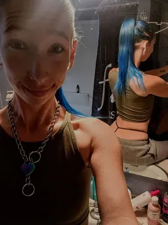OnlyFans account  littleflake header 2