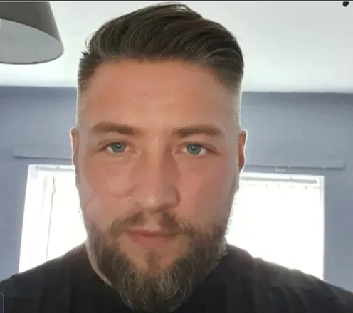 OnlyFans cuenta deanscoused header 2