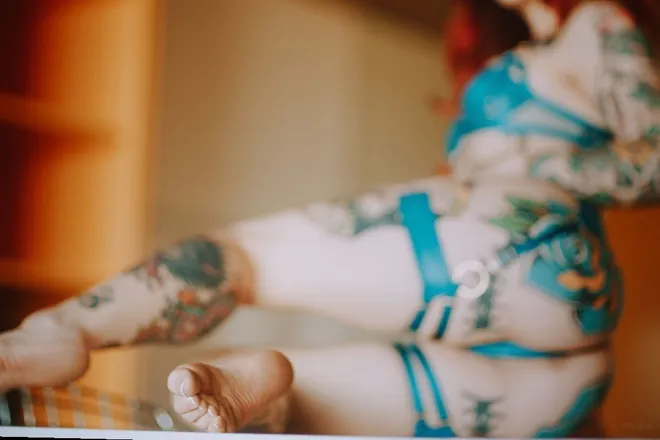 OnlyFans cuenta goddessloveless header 2