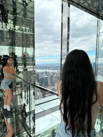 OnlyFans cuenta mariale_mon header 2