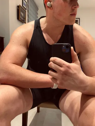 OnlyFans cuenta luke-cg header 2