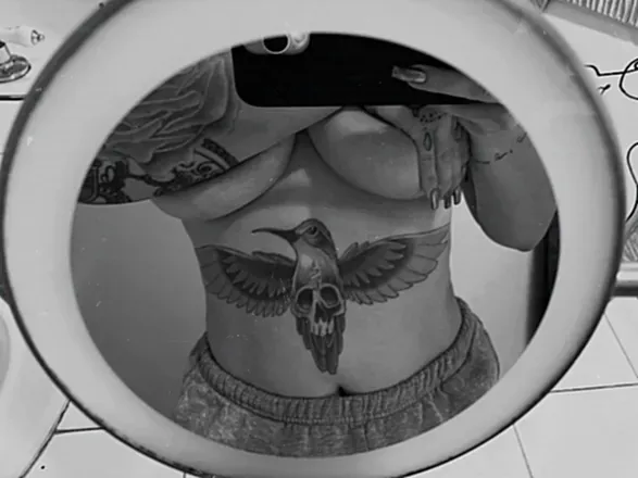 OnlyFans cuenta creeeeature header 2