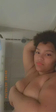 OnlyFans cuenta icarlie header 2