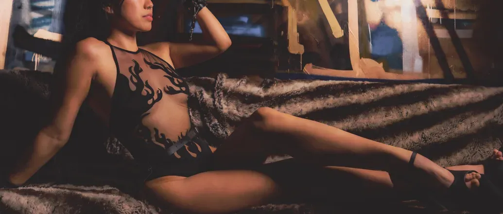 OnlyFans cuenta luna-lotus header 2
