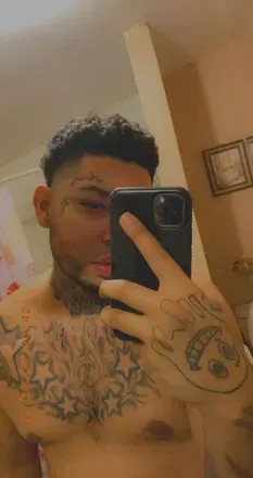 OnlyFans account  weenaso avatar 1