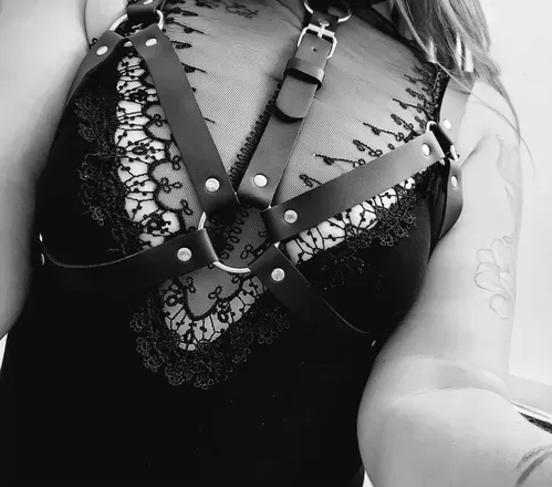 OnlyFans cuenta unicorncarli1993 header 2