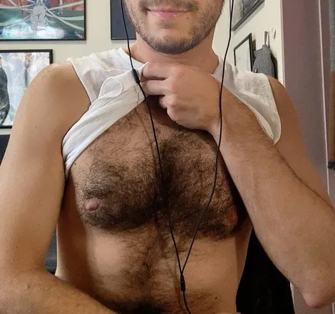 OnlyFans account  arse_quake avatar 1