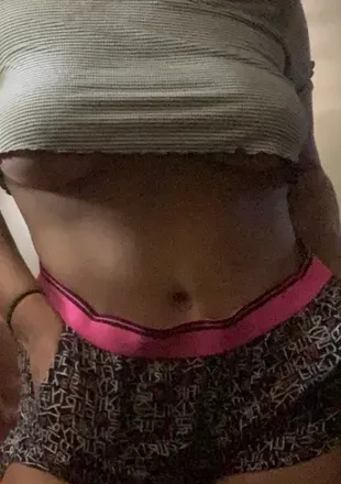 OnlyFans cuenta moon_baby_69 avatar 1