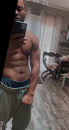 OnlyFans cuenta curvedmosterlove avatar 1