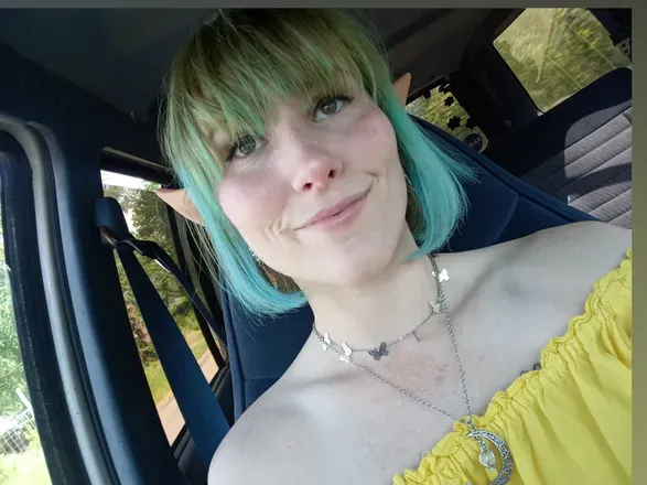 OnlyFans cuenta little_blackbird avatar 1