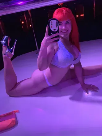 OnlyFans cuenta emilyseattlestripper header 2