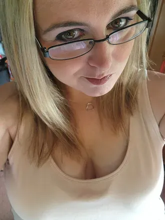 OnlyFans cuenta naughtysecretary avatar 1
