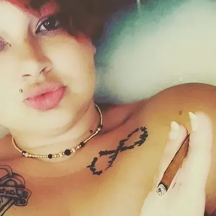 OnlyFans cuenta stephysweetz header 2