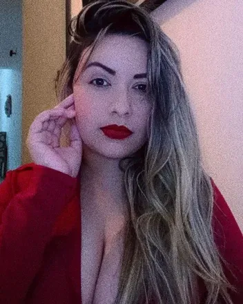 OnlyFans account  learaujoo avatar 1