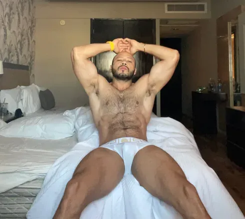 OnlyFans cuenta fernandoofficial header 2