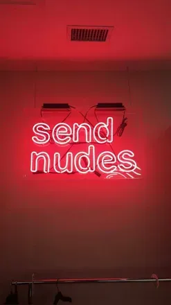 OnlyFans cuenta lasunshinee_27 header 2