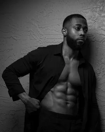 OnlyFans account  simien avatar 1