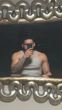 OnlyFans cuenta justyourman avatar 1
