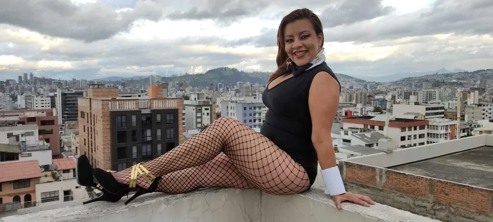 OnlyFans cuenta mixuvivi09 header 2