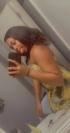 OnlyFans cuenta sexymamma19 header 2